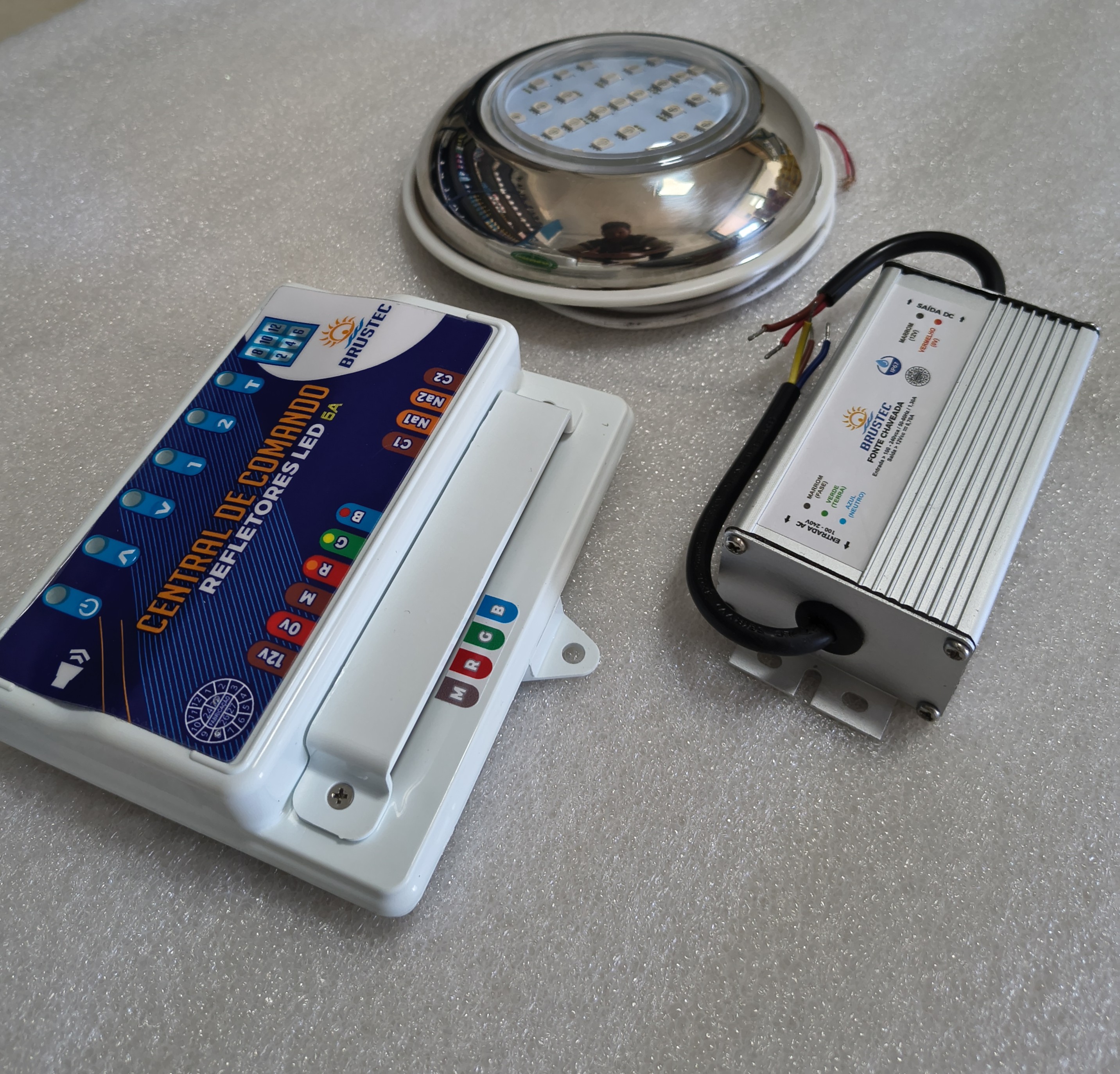 Kit Iluminação LED RGB para Piscina Brustec